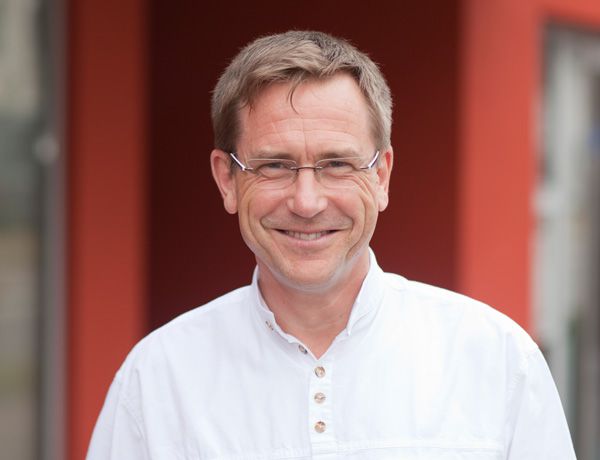 Dr. Lutz Knüpfer M.Sc